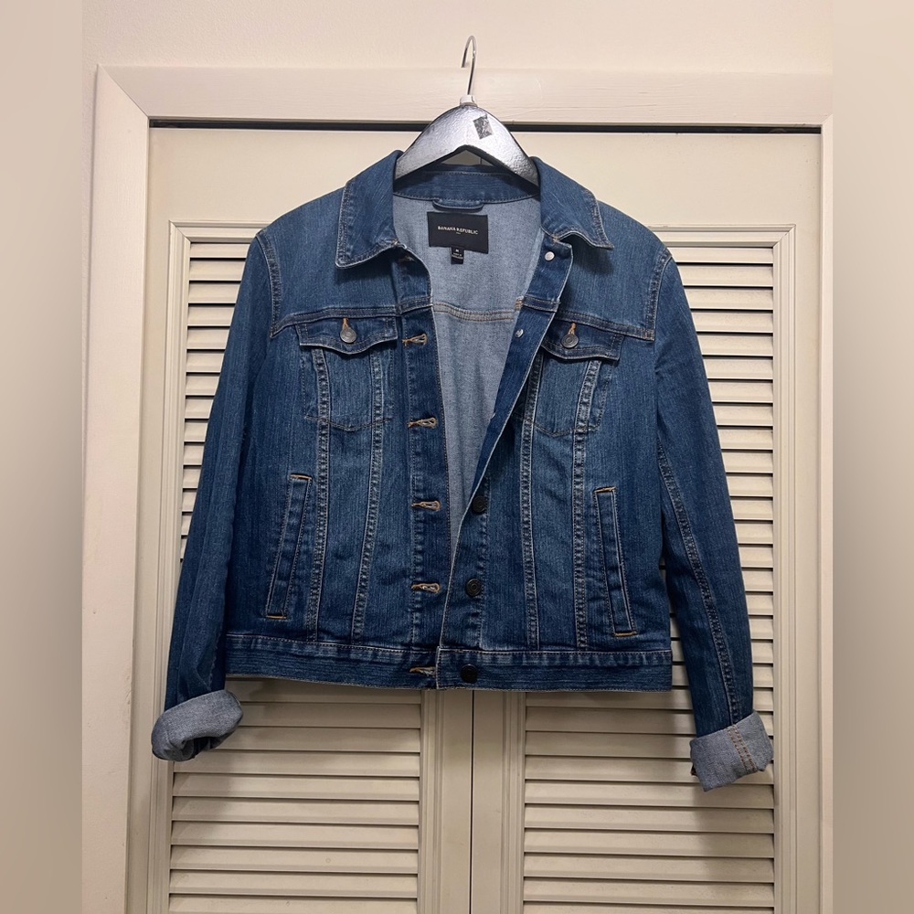 New without tags. Never worn.